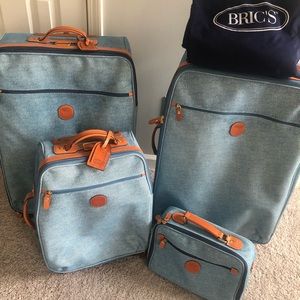 A set of 3 Bric luggage 1 large suitcase one carry on one vanity